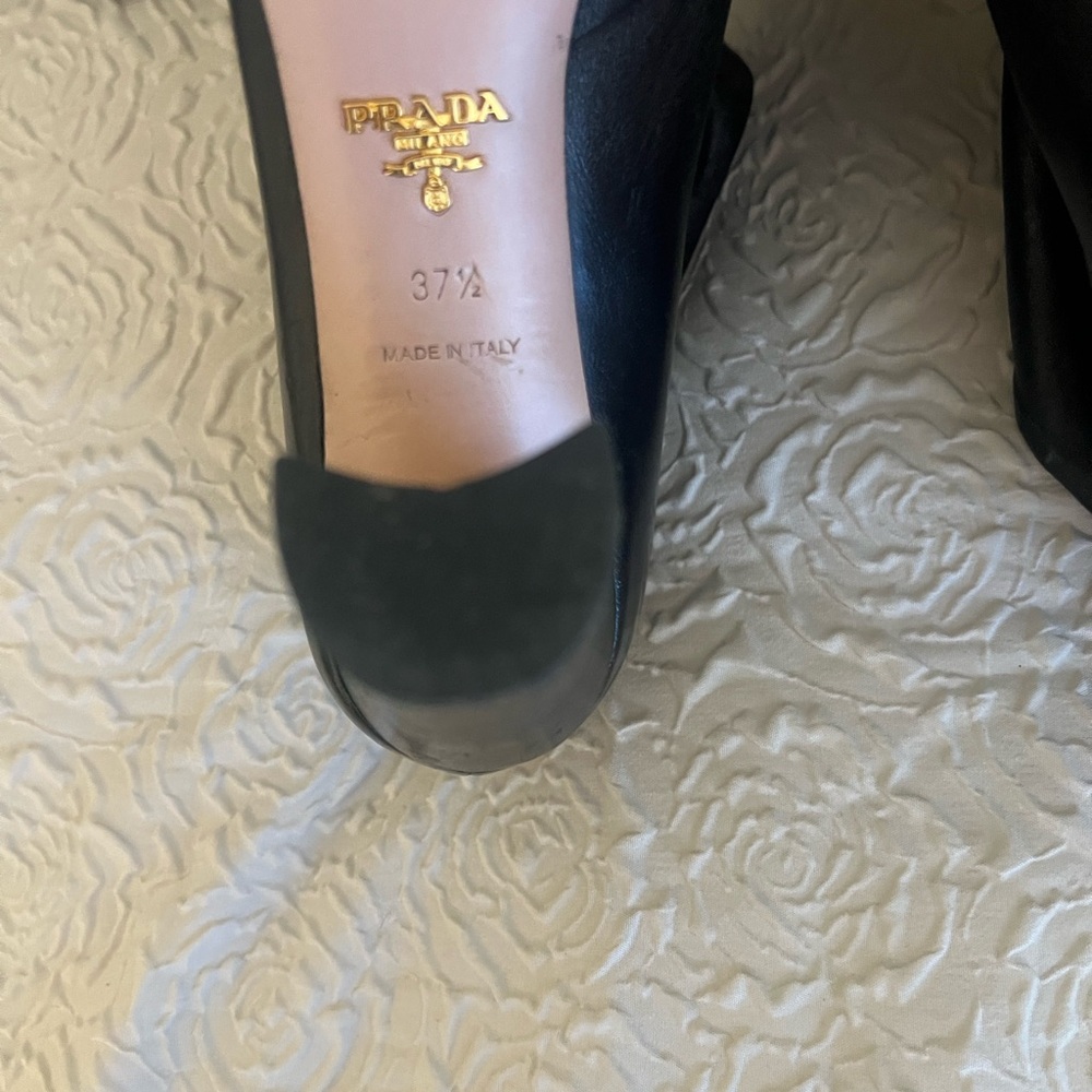 ✅Prada Black Leather Draped Ankle Booties. European size 37.5 =7.5 US size) - Picture 13 of 15